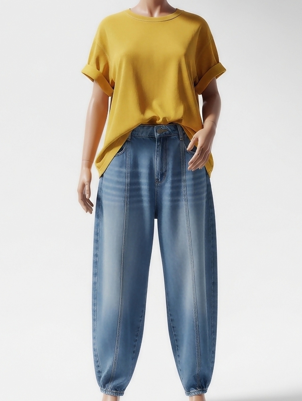 Mustard Yellow T-shirt. XL.